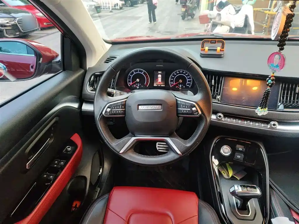 Haval H2 s Red Label 1.5 T DCT Luxury
