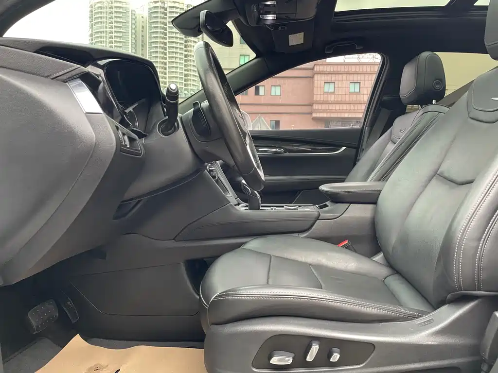 Cadillac XT5 Facelift 28 T Luxury