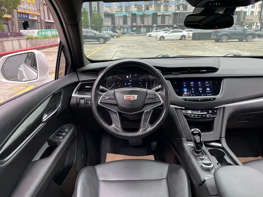Cadillac XT5 Facelift 28 T Luxury