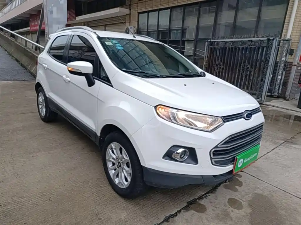EcoSport 1.5 L Auto Distinguished