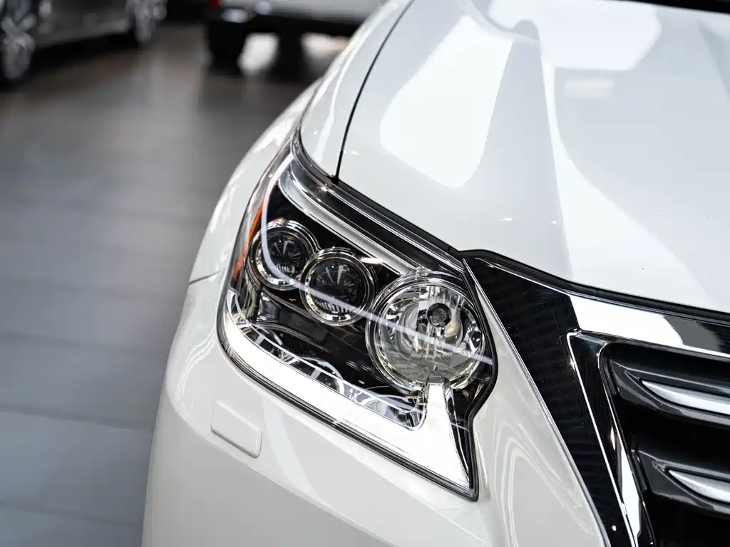 Lexus GX 400 Distinguished