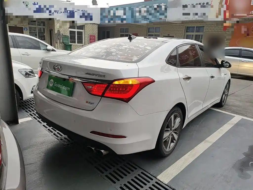 Mistra 名图 2016款 1.6 T 自动旗舰型TOP