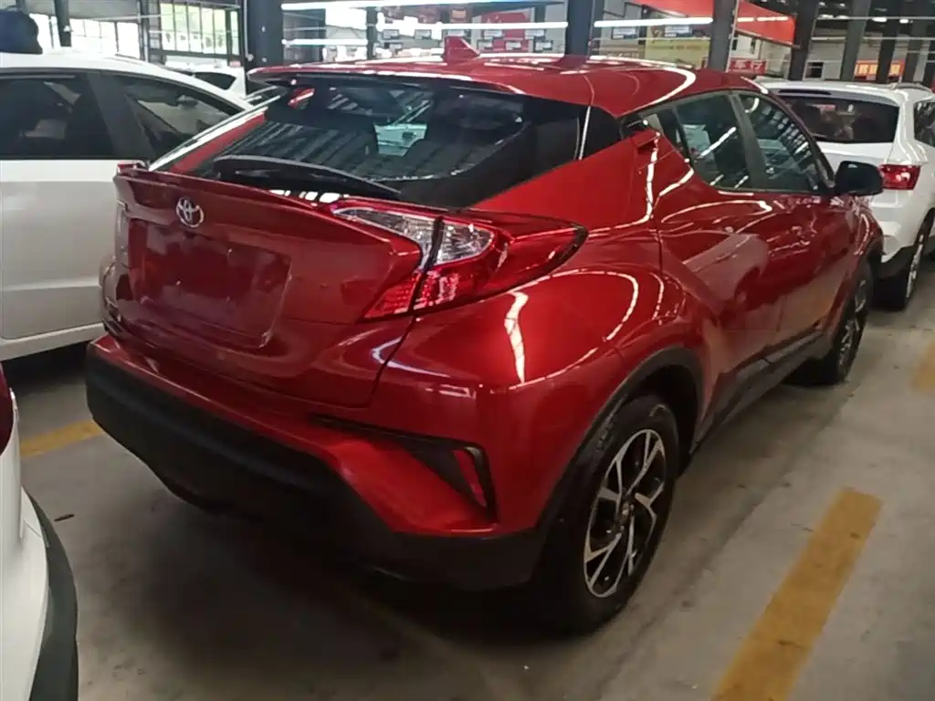 Toyota C-HR 丰田C-HR 2020款 2.0 L 舒适版
