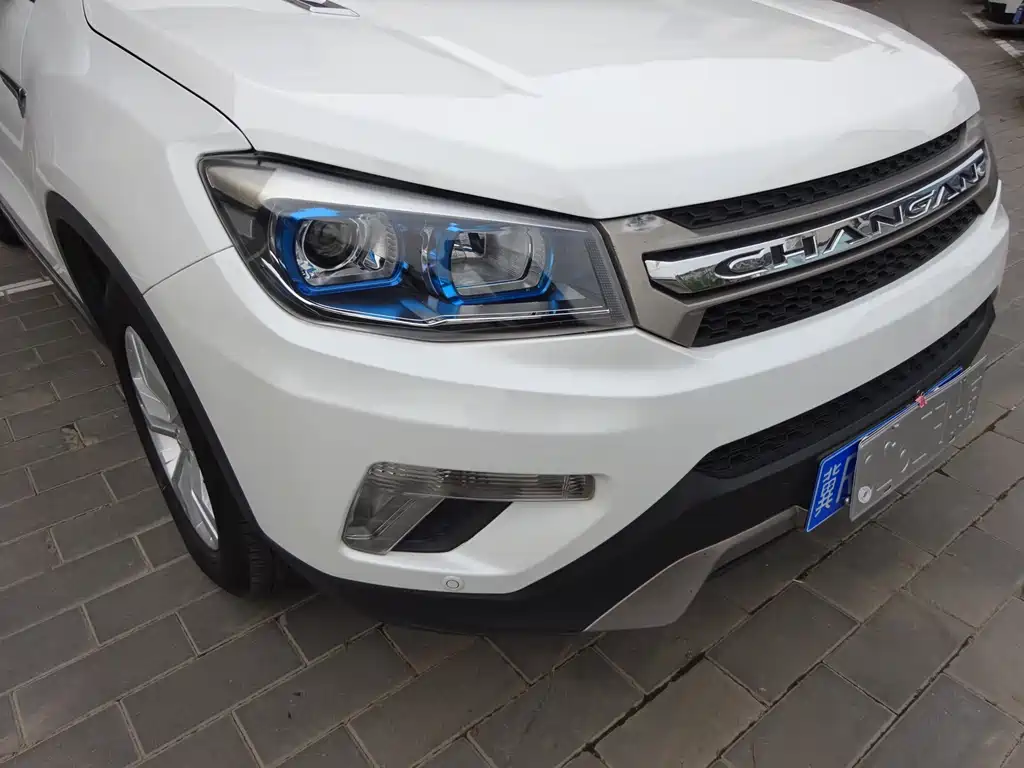 Changan CS75 1.8 T Auto Elite CN-V