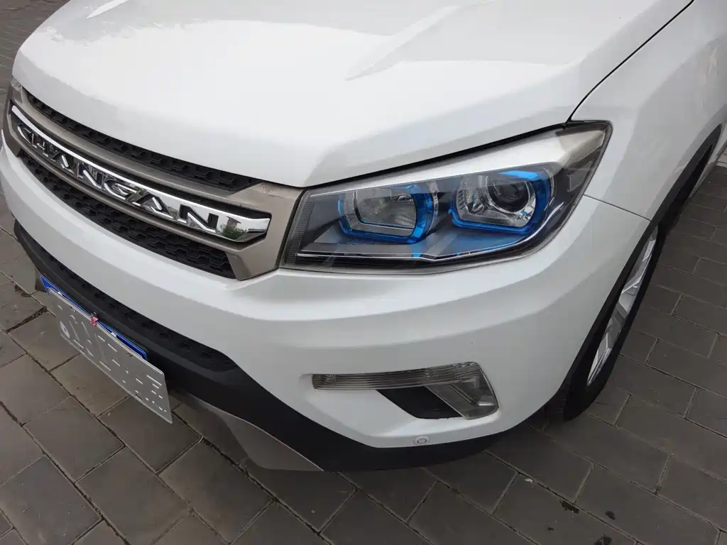 Changan CS75 1.8 T Auto Elite CN-V