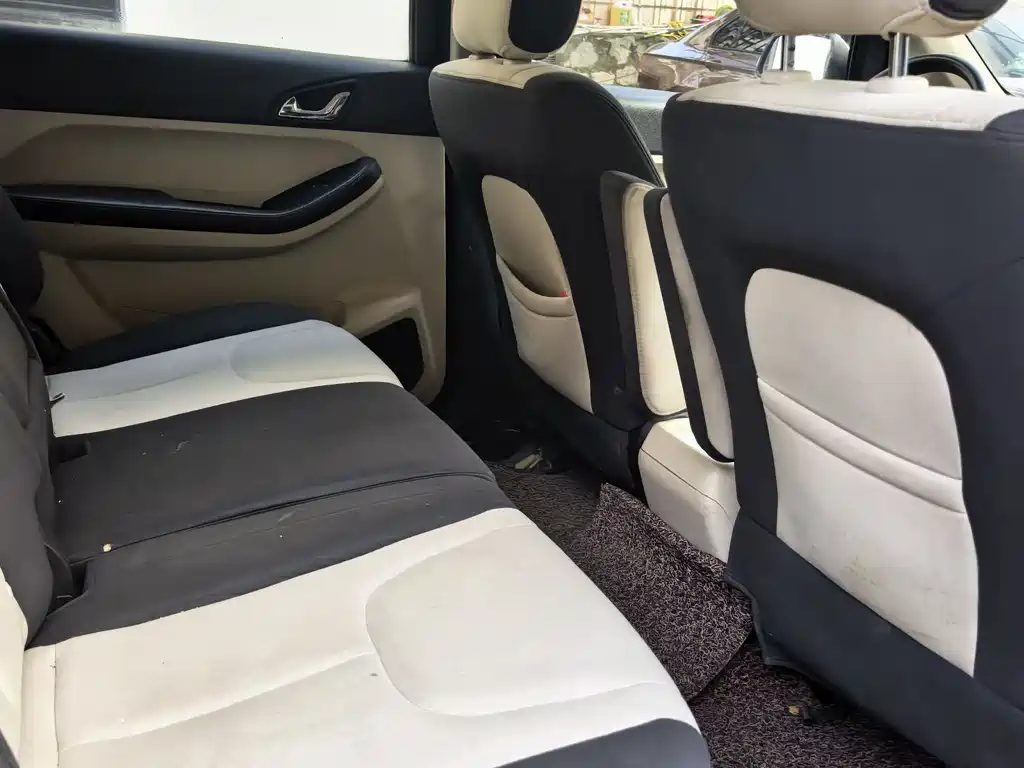 Arrizo M7 2.0 L CVT Wide Joy 232-seat