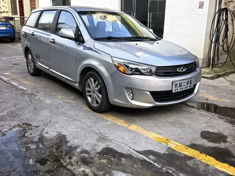 Chery Arrizo M7 2.0 L CVT Wide Joy 232-seat