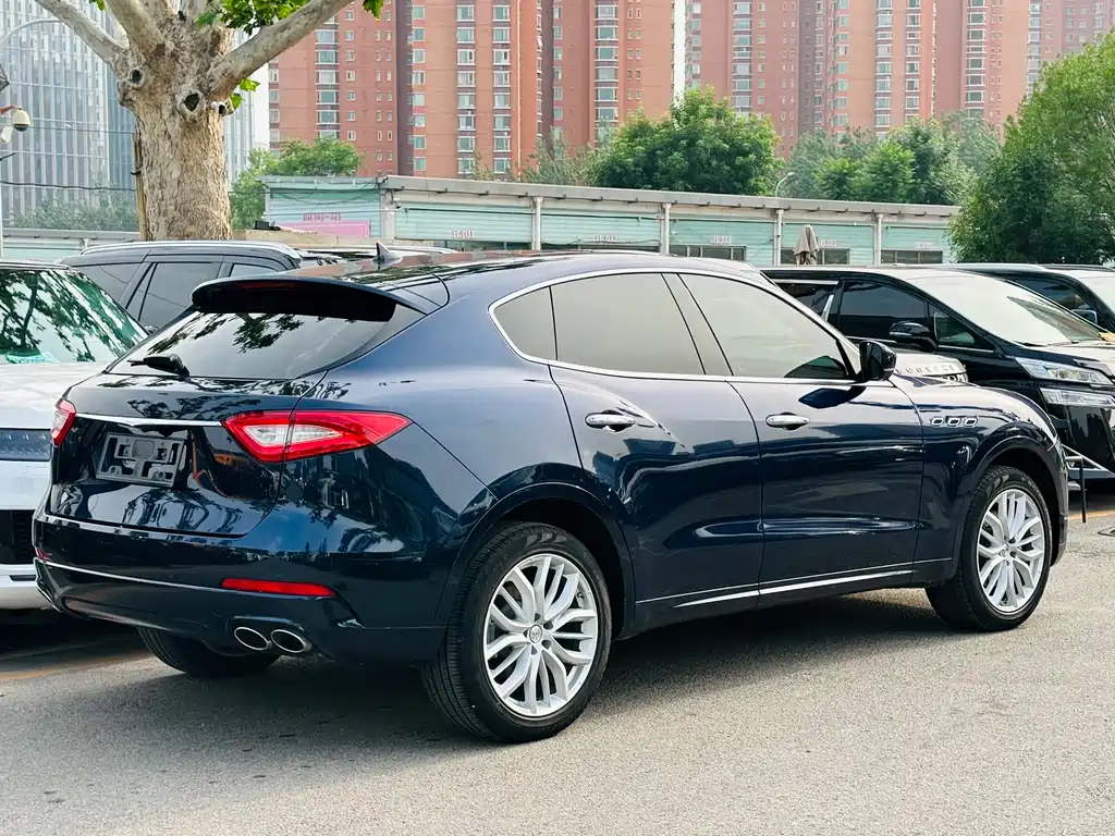 Levante Levante 2019款 3.0 T 尊贵蓝全球限量版 国VI