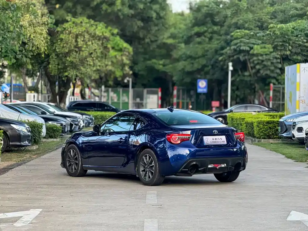 Toyota 86 2.0 L Manual Luxury