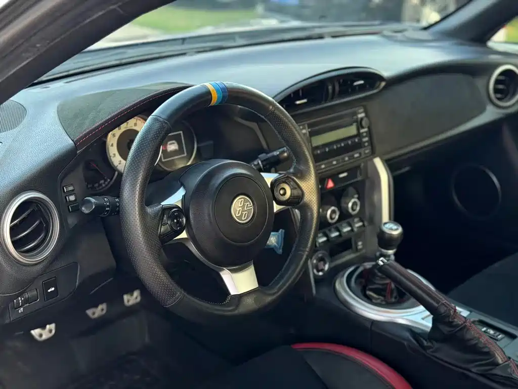 Toyota 86 2.0 L Manual Luxury