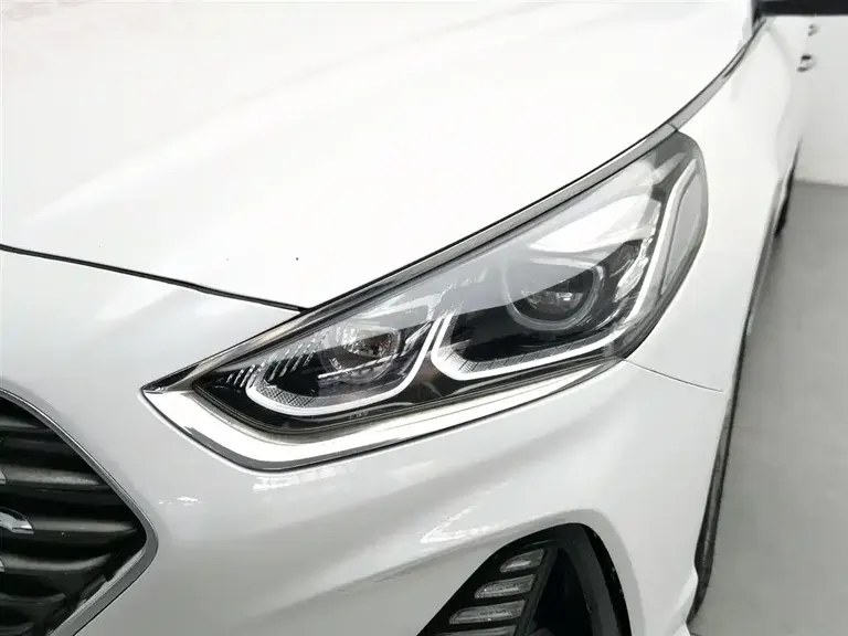 Hyundai Sonata 1.6 T GLS Intelligent CN-V