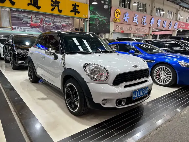 MINI COUNTRYMAN 1.6 T COOPER S