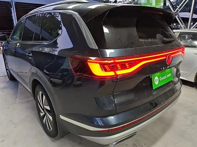 Volkswagen Talagon 330 TSI 2 WD Luxury Premium Realm