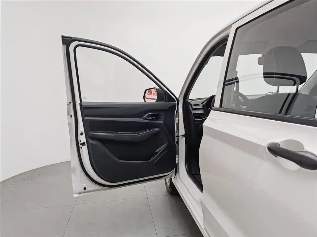 Wuling Hongguang Facelift 1.5 L S Basic Electric Assist LAR