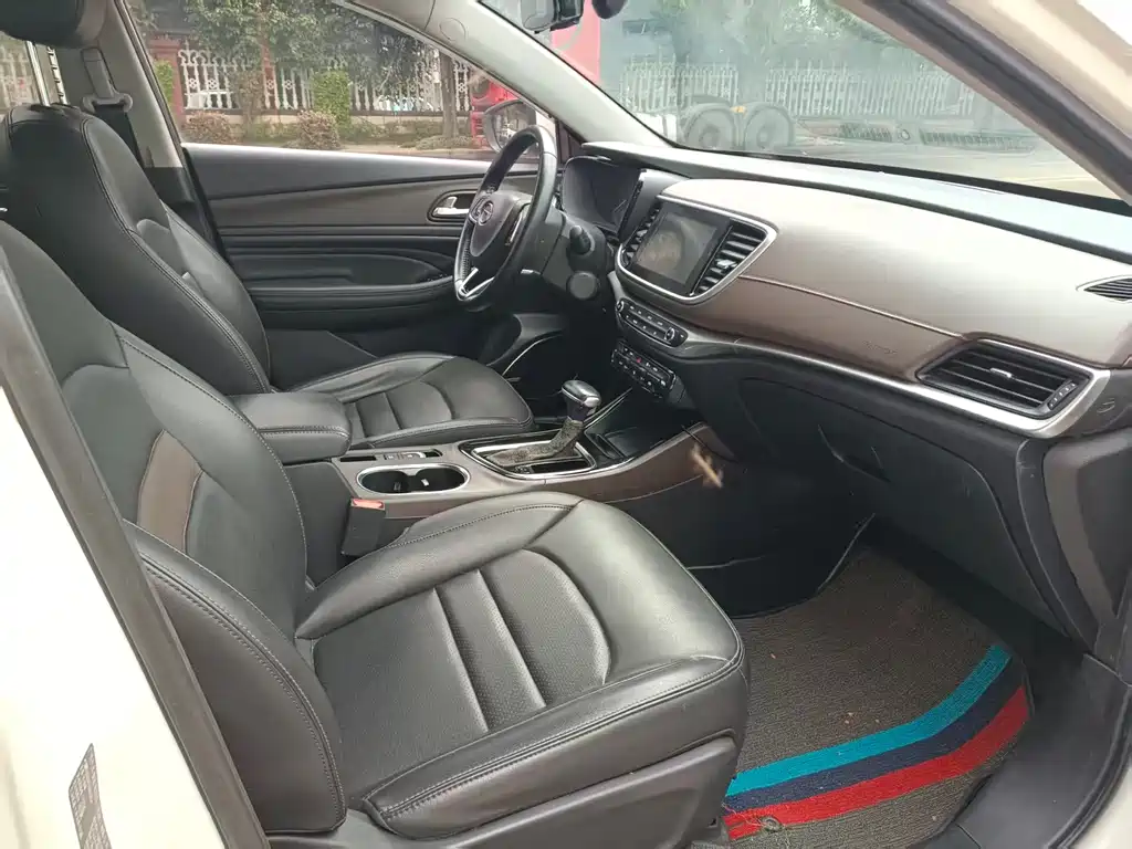 Trumpchi GA4 200 T Auto Luxury