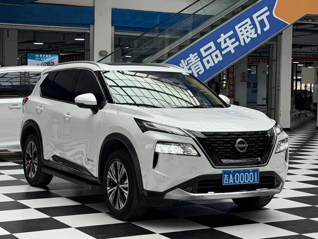 X-Trail e-POWER Super Hybrid Dual Motor 4 WD Luxury
