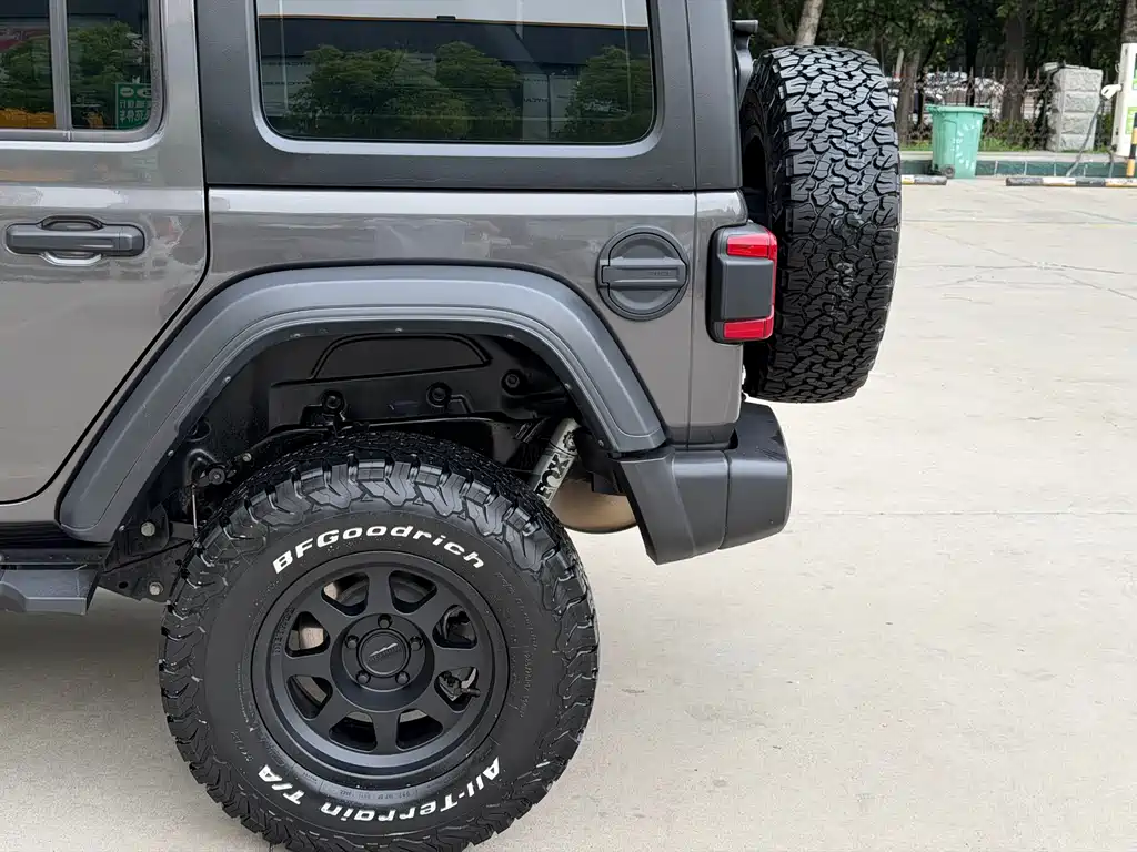 Wrangler 2.0 T Rubicon 4-door