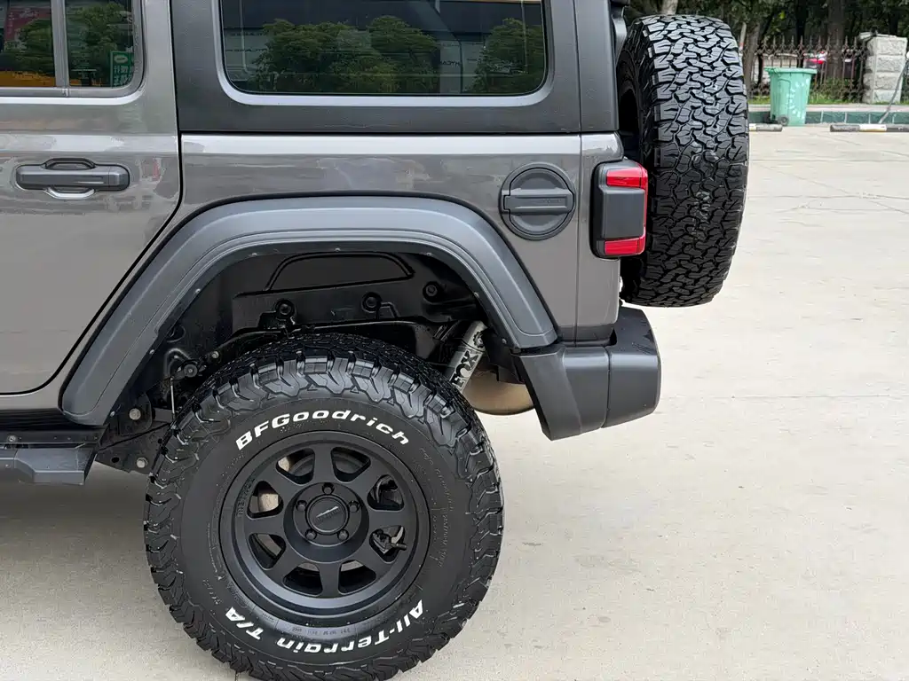 Wrangler 2.0 T Rubicon 4-door