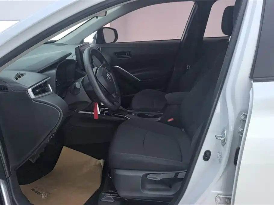 Corolla Cross 2.0 L Pioneer