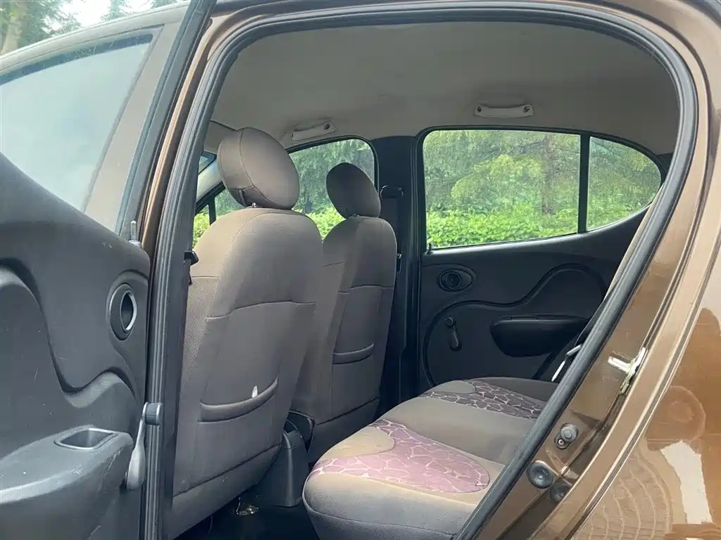 Chery QQ 奇瑞QQ 2013款 1.0 L 手动活力版