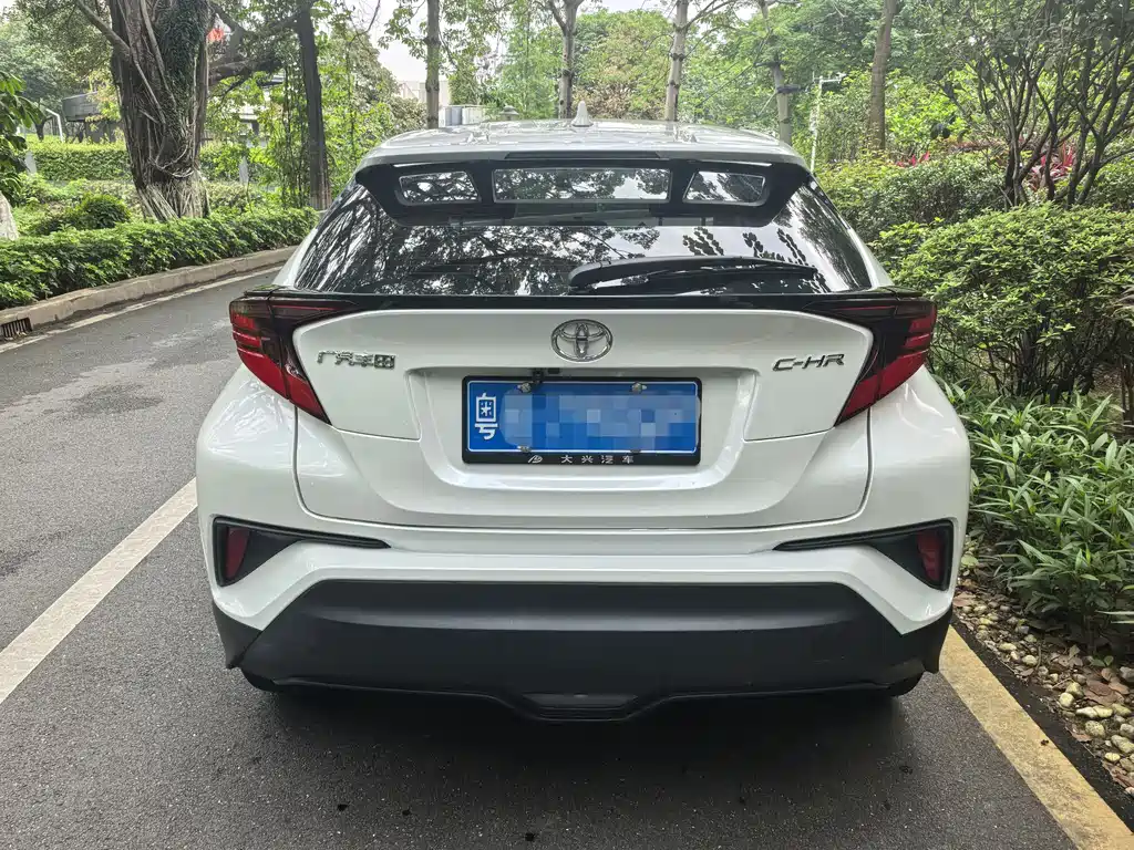 Toyota C-HR 2.0 L Luxury