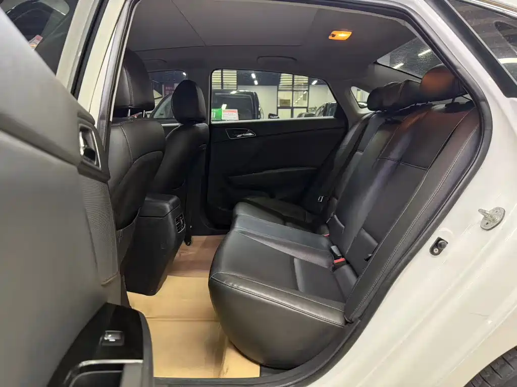 Mistra 1.8 L Auto Intelligent GLS