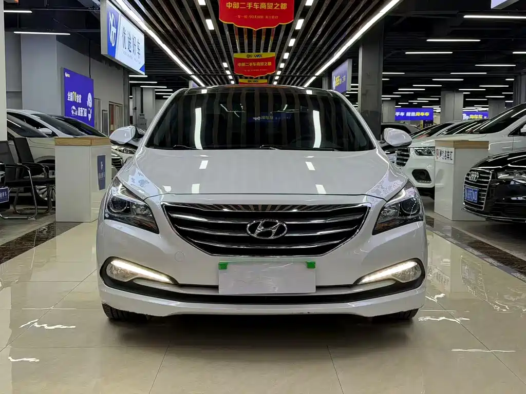 Mistra 1.8 L Auto Intelligent GLS