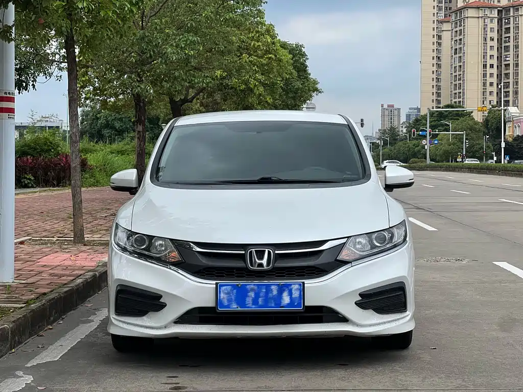 Jade 1.8 L Auto Classic 5-seat