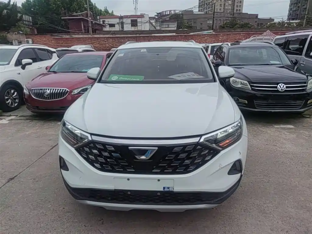 Jetta VS5 280 TSI Auto Progressive