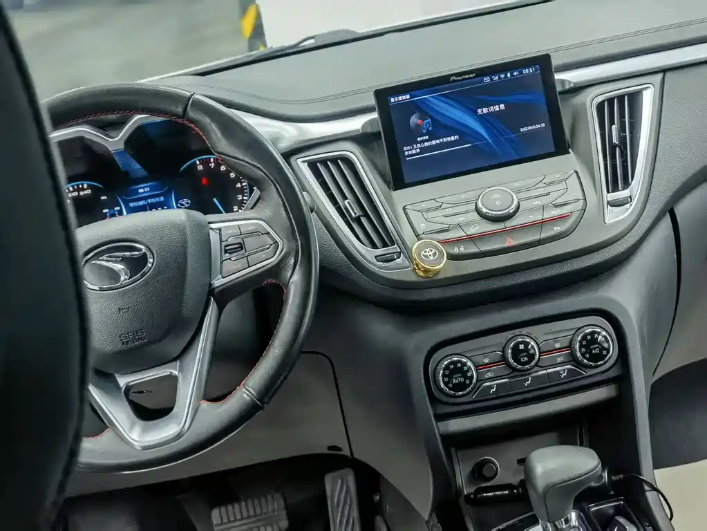 Soueast DX7 1.5 T Auto Luxury