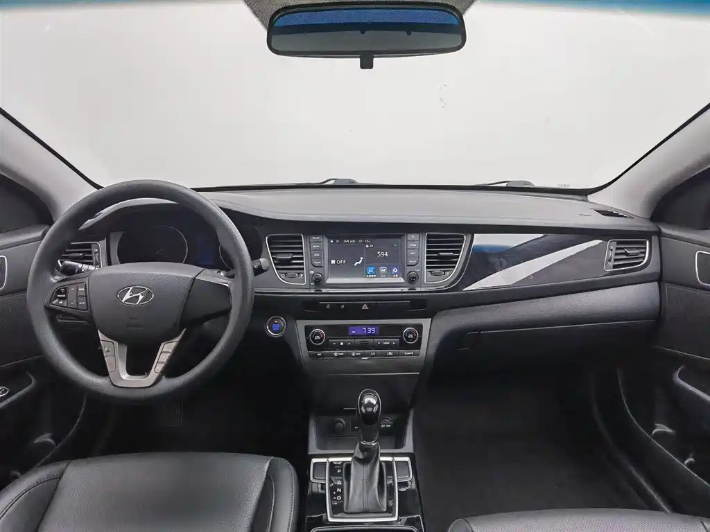 Mistra 1.8 L Auto Intelligent GLS