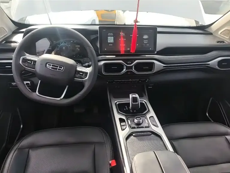 Geely Haoyue 1.8 TD DCT Flagship 7-seat