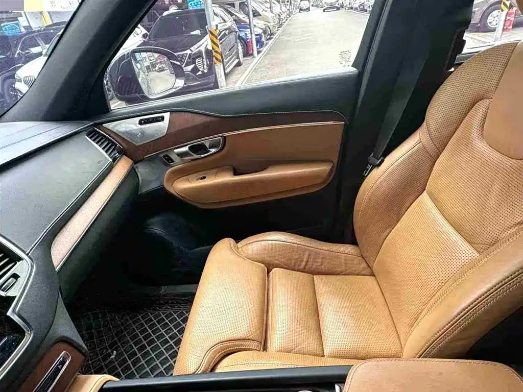 Volvo XC90 T6 Smart Supreme 7-seat