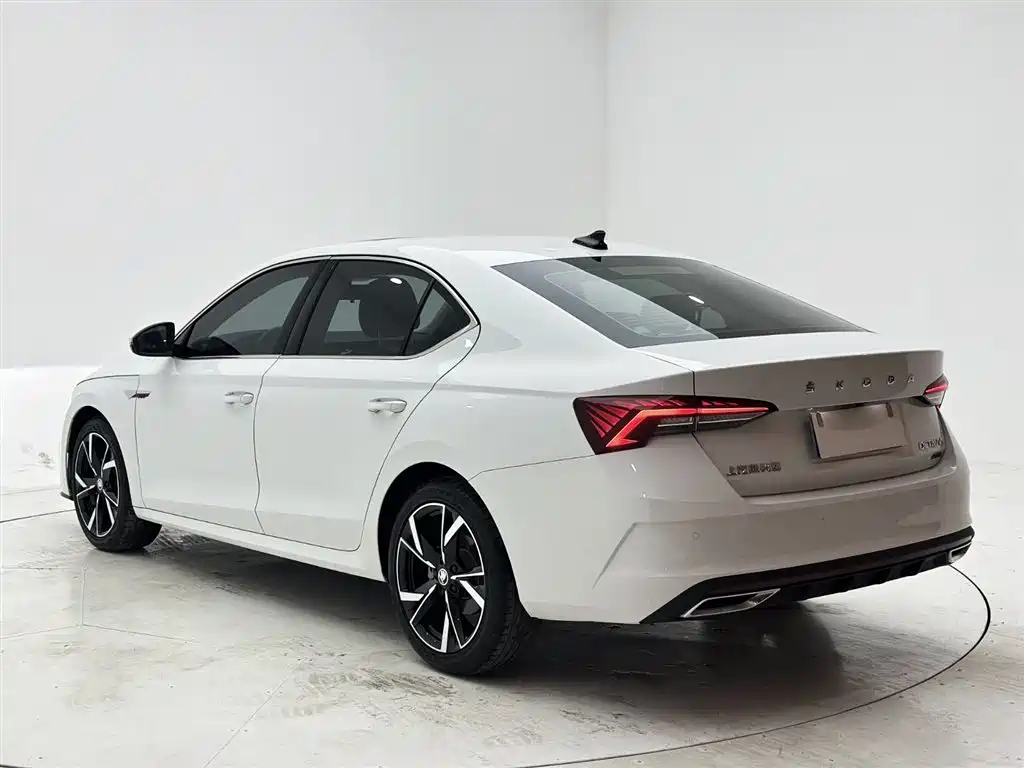 Octavia Facelift PRO TSI280 Premium