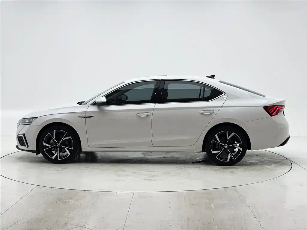 Octavia Facelift PRO TSI280 Premium