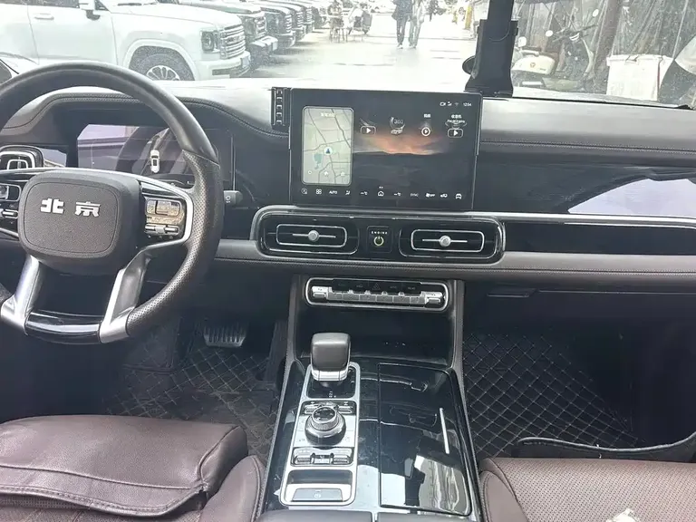 Baic Beijing Offroad BJ60 2.0 T 11 th 7-seat