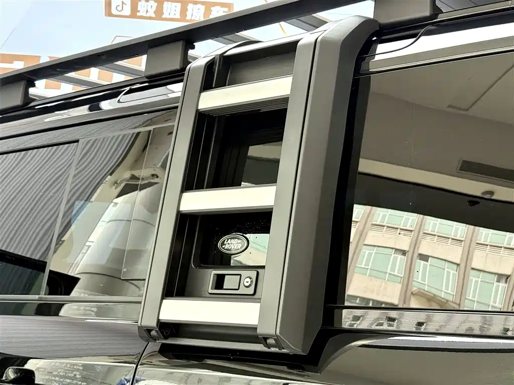 Land Rover Defender Facelift 110 3.0 T P400 Dark Special Edition