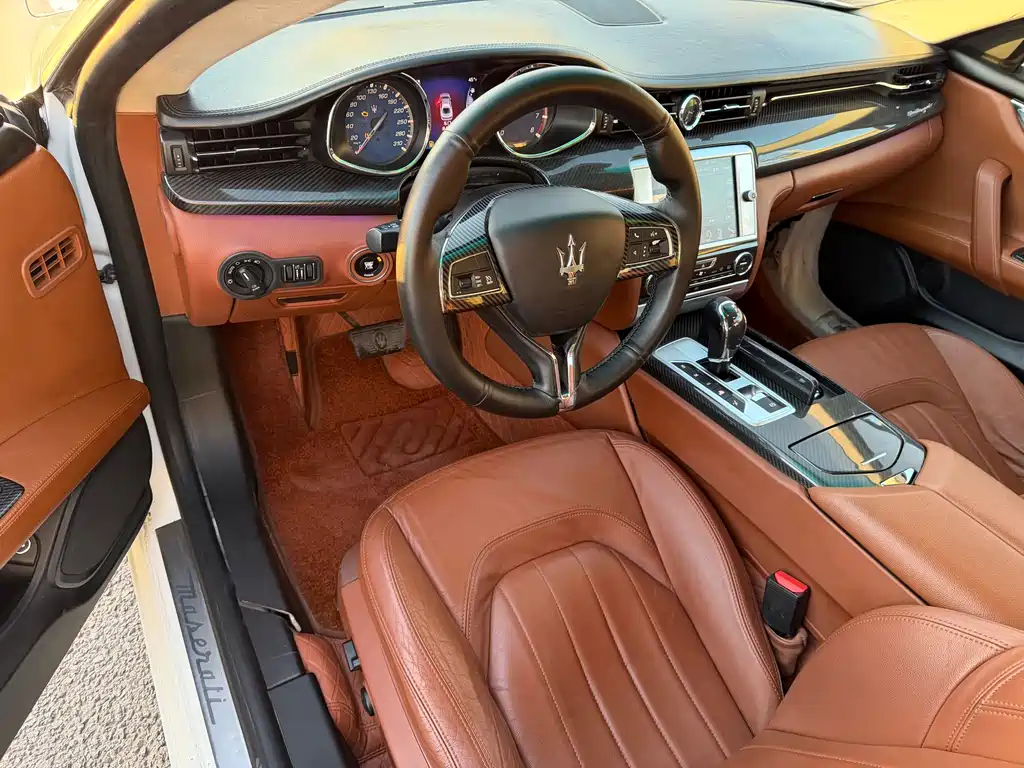 Quattroporte 3.0 T Standard