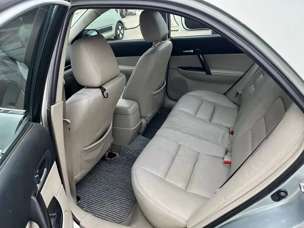 Mazda 6 2.0 L Auto Super Luxury