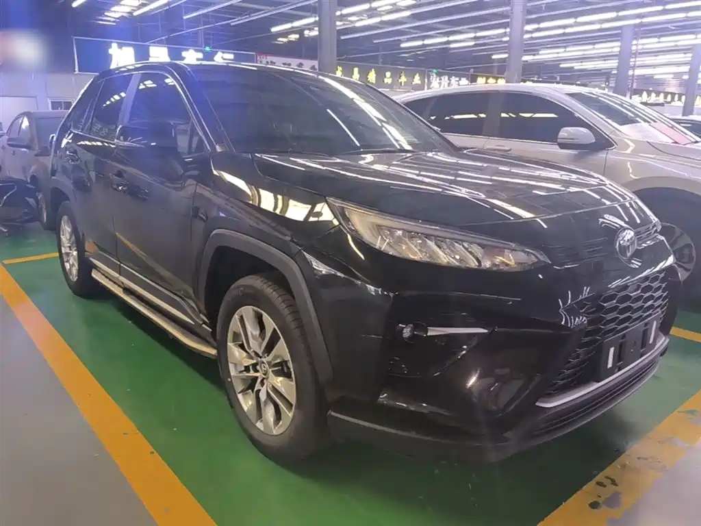 Wildlander 2.0 L CVT 4 WD Luxury