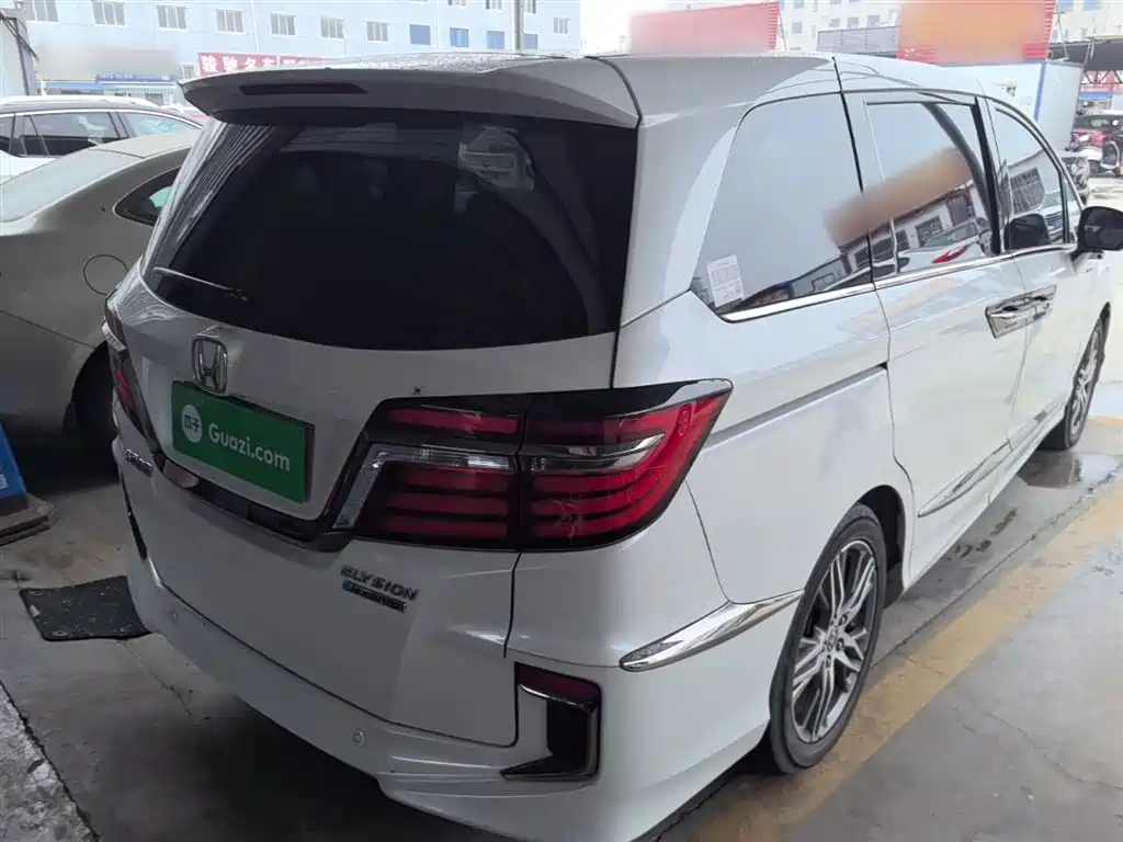 Elysion 2.0 L Hybrid Luxury
