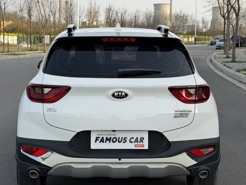 Stonic 1.4 L Auto Sport CN-VI