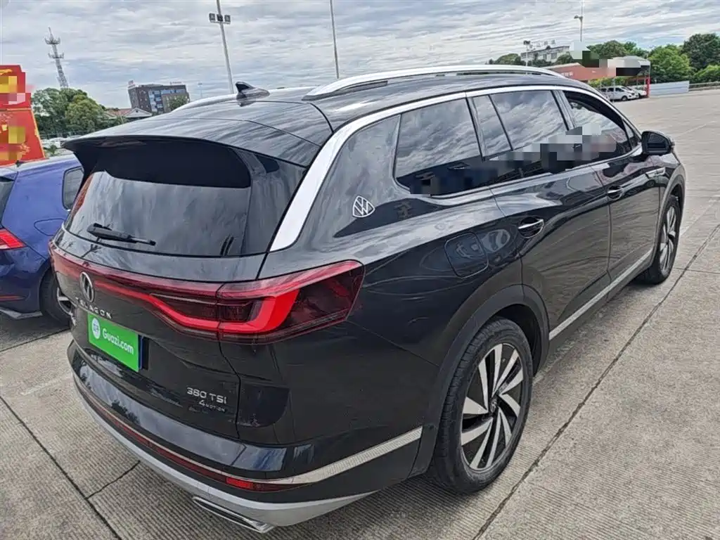 Talagon 380 TSI 4 WD Luxury Premium Realm Pro 6-seat