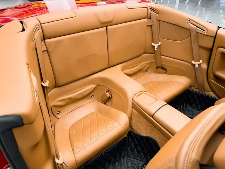 Ferrari California T 4.3 L Standard