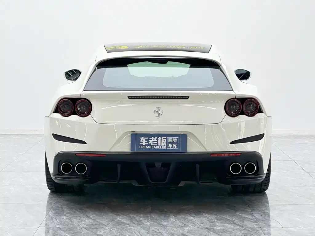 GTC4 Lusso 3.9 T V8