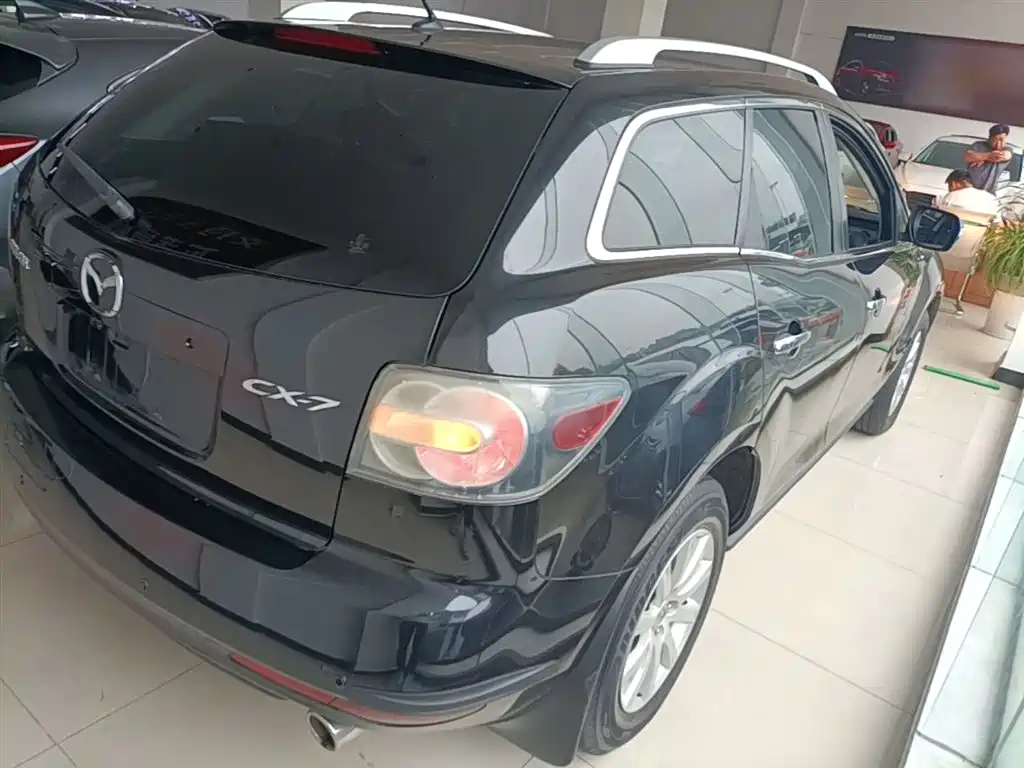 Mazda CX-7 马自达CX-7 2014款 2.5 L 2 WD 尊贵版