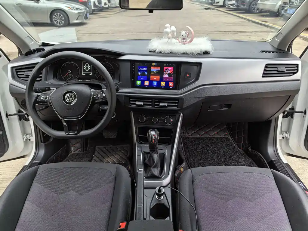 Polo Plus 1.5 L Auto Panoramic Pleasure