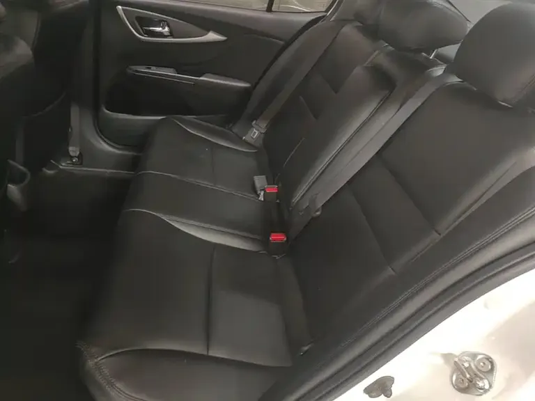 Honda Crider 1.8 L CVT Comfort