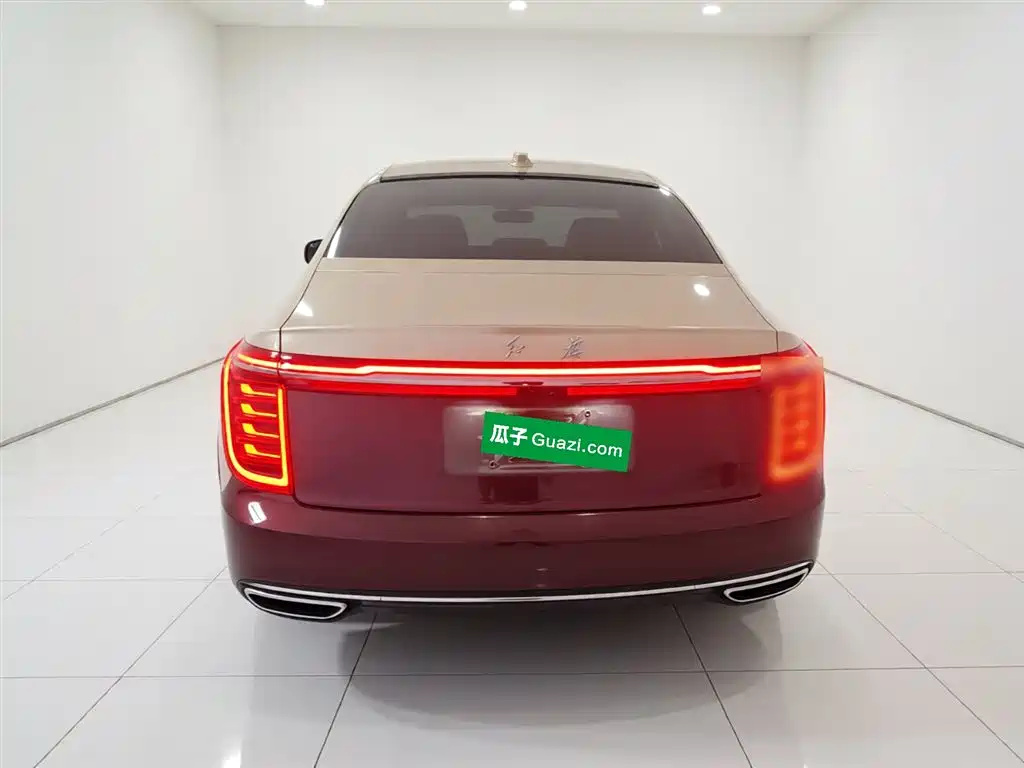 Hongqi H9 2.0 T Connected Flagship