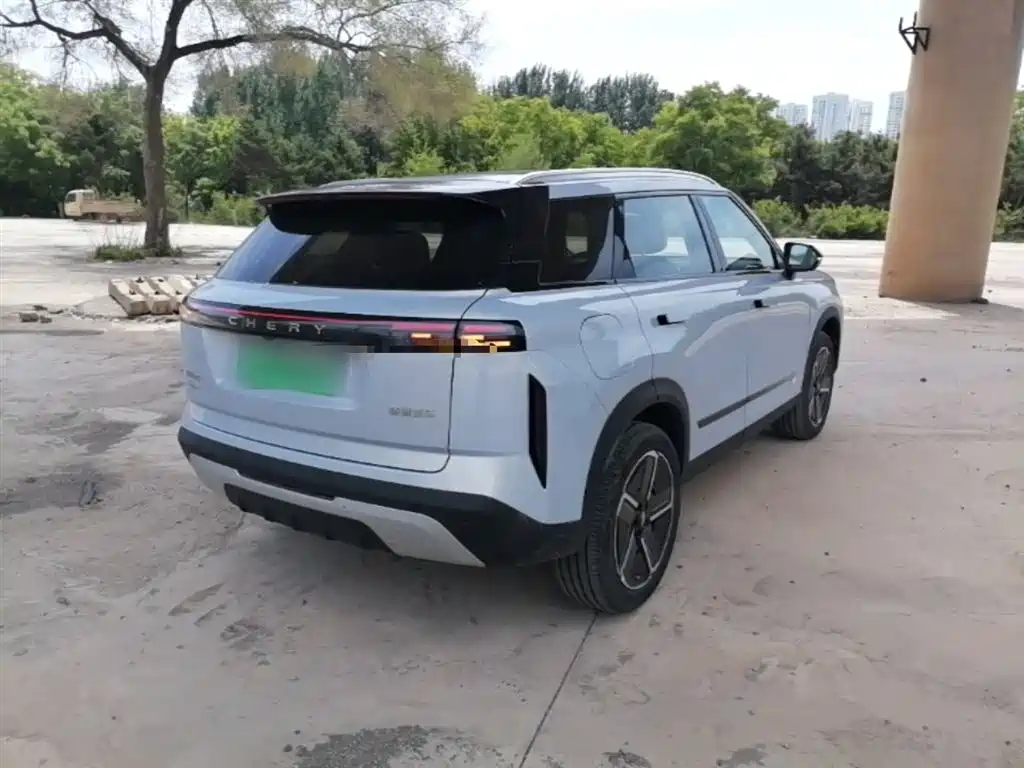 Explore 06 C-DM Luxury